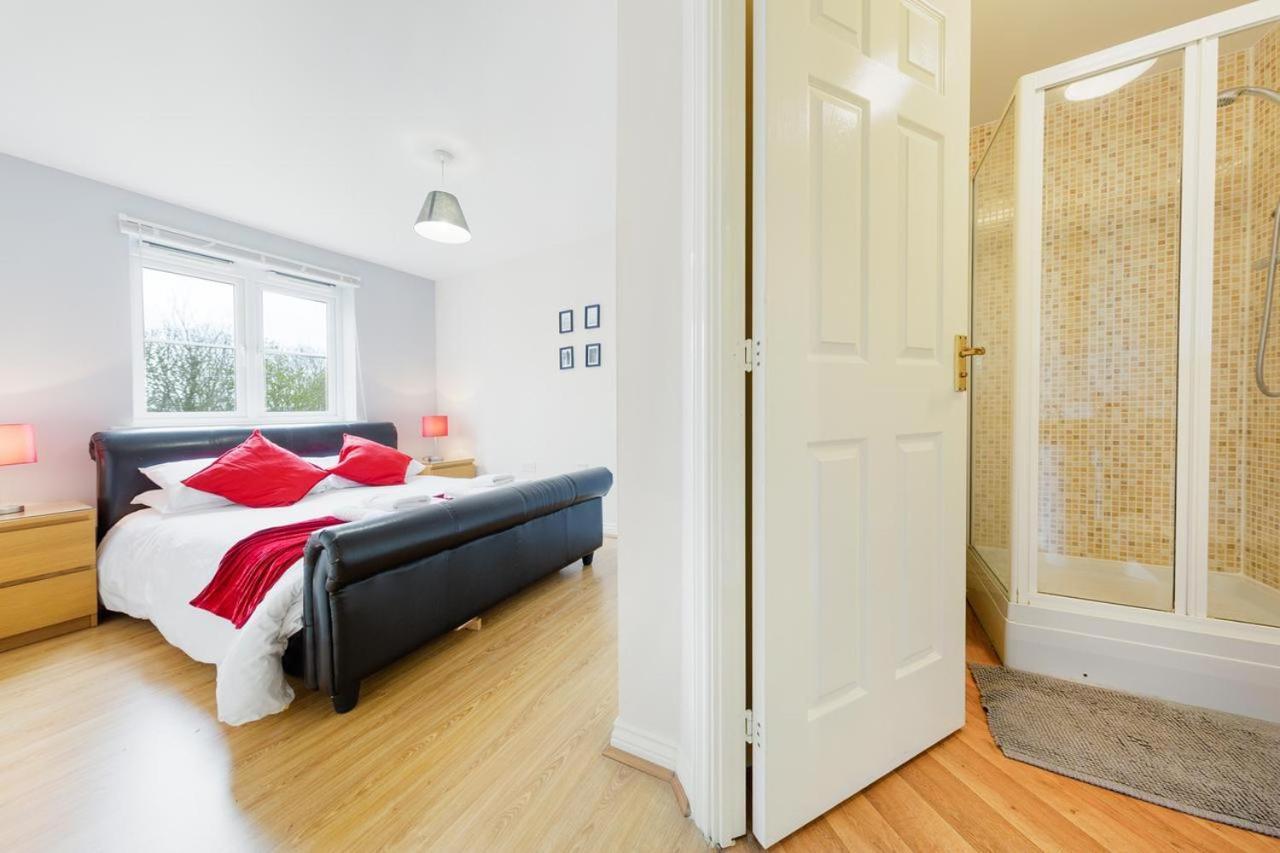 2 Bed 2 Bathroom Apartment Free Parking ブリストル エクステリア 写真